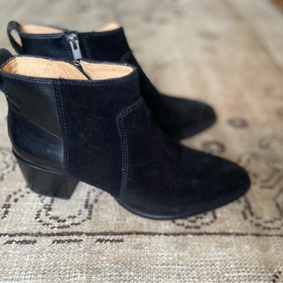 Madewell side zip bootie size 9 - Picture 2 of 7